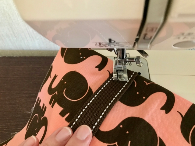 夏のファッションに合わせたい 保冷バッグもおしゃれにしたい White Apple Life