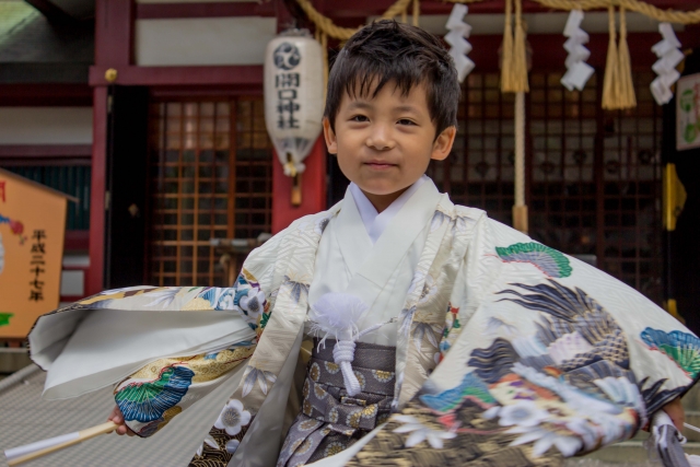 七五三のお祝い 男の子はいつ祝えば良いの 服装は 疑問を解決 White Apple Life